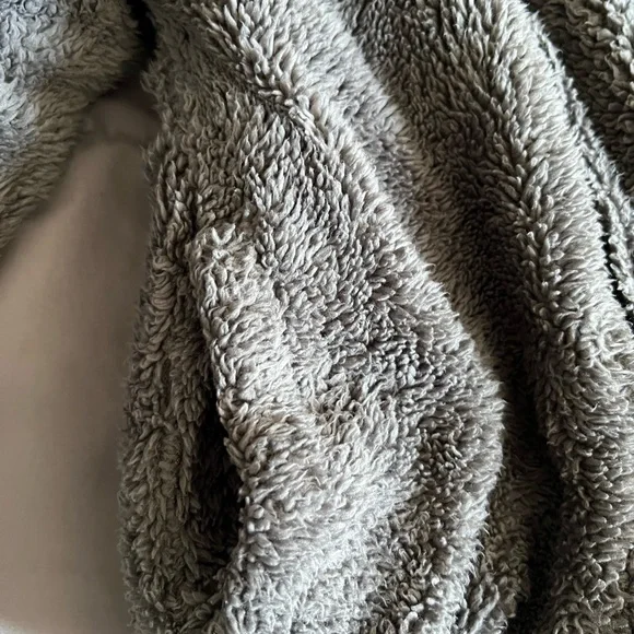 Eddie Bauer Kids BOYS DEER HARBOR REVERSIBLE HOODED JACKET - Picture 5 of 7